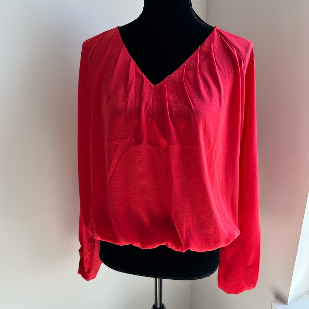 Women’s‎ Express V Neck Satin Flowy Top